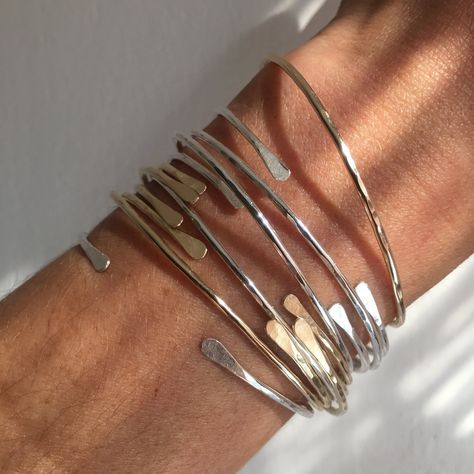 Silver Bracelets Stacked Jewelry, Layered Bracelets Silver, How To Make Hammered Silver Jewelry, Jewelry Lookbook Silver, Layering Bracelets Silver, Modern Silver Bracelet, Chic Silver Jewelry, Silver Trendy Layering Bracelets, Sterling Silver Stacked Cuff