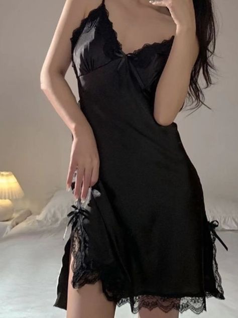 Night Wear Dress, Casual Autumn Outfits Women, Black Nightgown, Silk Nightgown, Silk Sleepwear, Lace Nightgown, Vintage Nightgown, Lace Silk, Nightgowns For Women