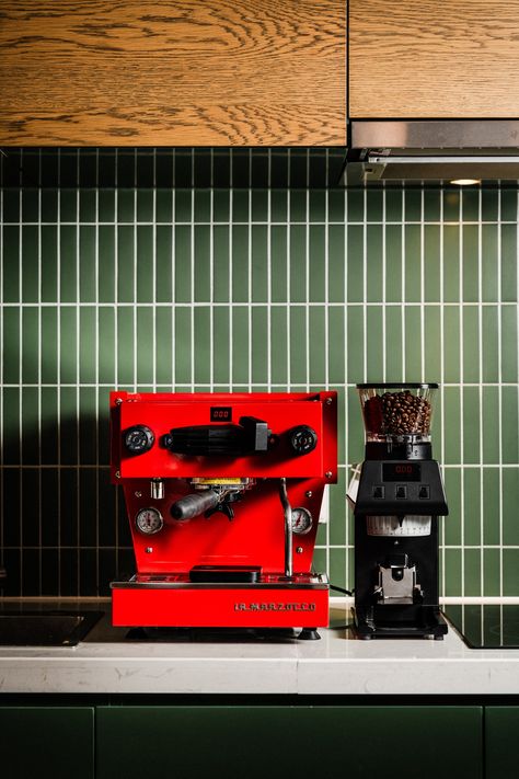 Iconic. A perfect mix of form & function, the Linea Mini was designed to turn daily rituals into generational traditions.  #lineamini #homebarista La Marzocco Linea Mini, Coffee Setup, Desk Gadgets, Bakery Kitchen, La Marzocco, Home Coffee Bar, Espresso Bar, Modern Ranch, Daily Rituals