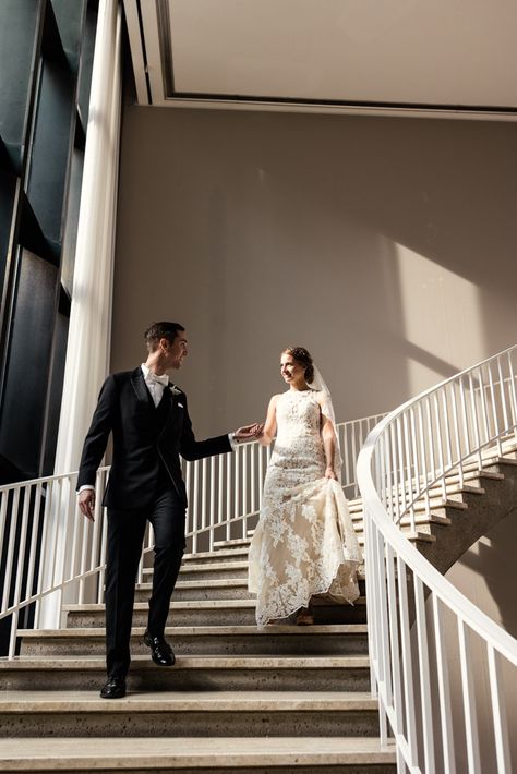 Walking Wedding Photos, Wedding Photoshoot Stairs, Stairway Wedding Photos, Staircase Couple Poses, How To Pose On Stairs Couple, Stairs Poses Photography, Staircase Couple Photoshoot, Wedding Photos Stairs, Couple Poses Photography Wedding