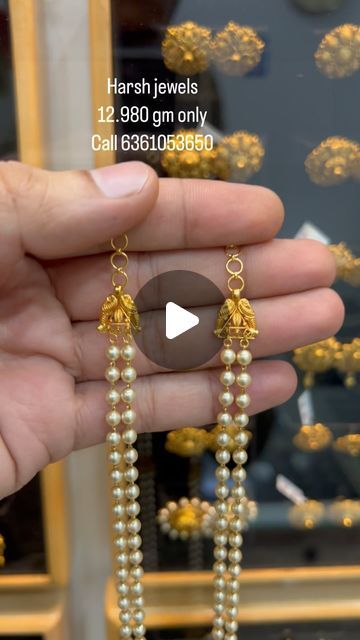 Pearl With Gold Chain, Gold Black Beads Chain Indian, Muttina Sara Gold Design, 10grams Gold Chain Designs, Pearl Mangalsutra Designs, Harams Gold Indian Jewellery Design, Gold Pearl Jewelry Indian, Muthyala Haram Designs Gold, Pearl Sets Jewellery Indian Gold