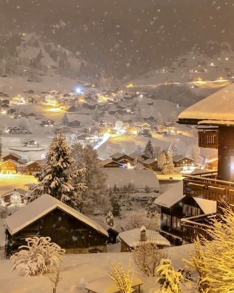 SWISS HOTELS 💯% 🇨🇭 on Instagram: “In which country do you celebrate Christmas 🎄? Tell us with the flag…” Christmas Tablescape, I Love Winter, Christmas Feeling, Winter Scenery, Destination Voyage, Mountain Town, Winter Pictures, Winter Wonder, Christmas Mood