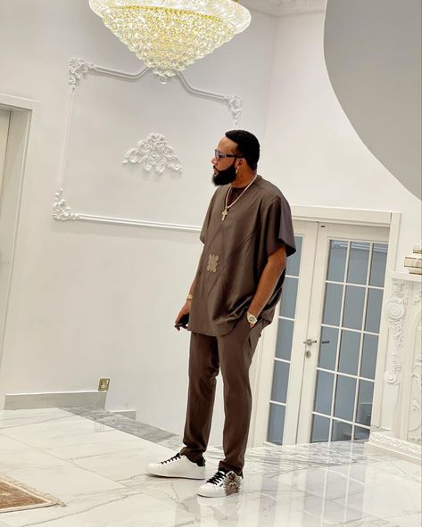 Male Native Wears, Senator Wears For Men Latest, Native Wears For Men, African Shift Dress, Men Native, Senator Styles, Men Kaftan, Senator Wears, Native Wears