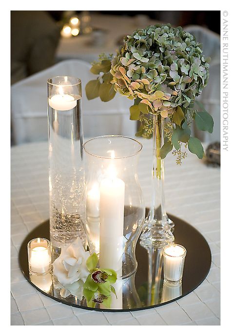 Tutte le dimensioni |Simple White Candle & Green Floral Centerpiece by http://www.ourbackyardflowershop.com/ | Flickr – Condivisione di foto! Table With Candles, Mirror Centerpiece, Candles Flowers, Tent Wedding, Deco Floral, Center Pieces, Wedding Flower Arrangements, Centre Pieces, Floral Centerpieces