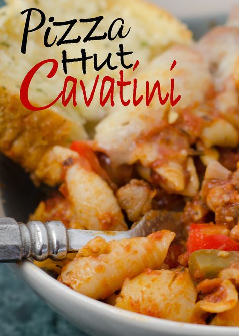 I was amazed to discover that when I say the word 'cavatini' to the average person, the response I invariably get is 'huh?' I had NO IDEA that it was only a few Pizza Huts in the midwest that served this dish.  When my husband takes it into work for lunch, people call it "goulash"? What in the world is goulash? It sounds like a Russian prison camp. And why would you insult my beloved Pizza Hut cavatini recipe by calling it that?  Well, if you haven't had cavatini before, you are in for a... Pizza Hut Sauce Copycat, Cavatini Recipe Pasta, Pizza Hut Seasoning Recipe, Pizza Hut Pasta Recipe, Pizza Hut Cavatini Recipe, Copycat Pizza Hut Cavatini, Cavatini Recipe Pizza Hut, Cavatini Recipe, Copycat Pizza Hut