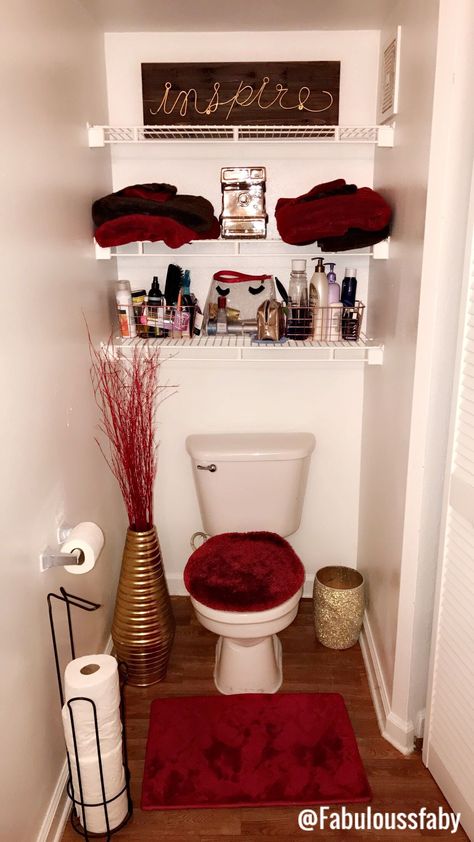 ♡ @xclusivejay. ♡ || #bathroom #decor #ross #red #gold #ideas #decorations #college #cute #inspire #glitter #inspo #bathroominspo #home #housedecor Paint Bathroom, Red Bathroom Decor, Simple Bathroom Remodel, Cheap Bathroom Remodel, Narrow Bathroom, Old Bathroom, First Apartment Decorating, Restroom Decor, Cheap Bathrooms