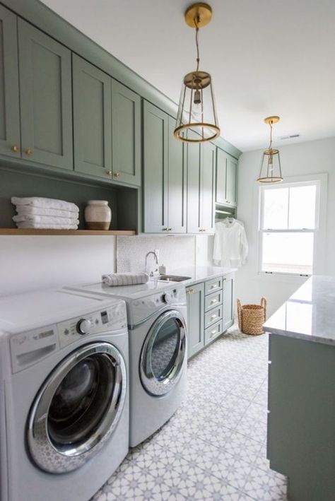 Laundry Room Organization Storage, Pantry Inspiration, Laundry Room Ideas Small Space, Green Laundry, Rustic Laundry Rooms, Pantry Laundry Room, Pantry Laundry, Room Storage Diy, Modern Mountain Home