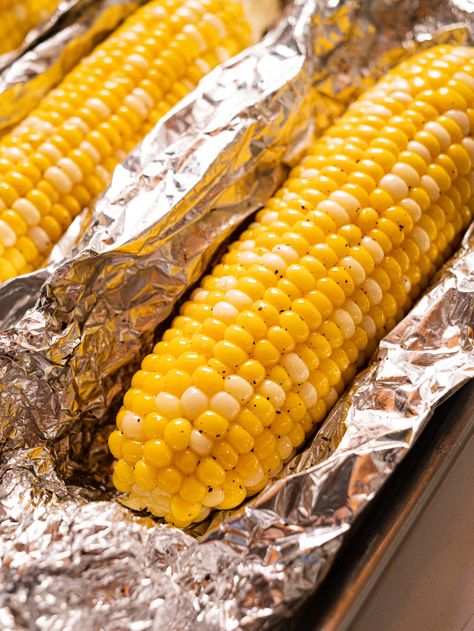 Baking Corn On The Cob Oven, Corn Roast Party, Oven Roasted Corn On The Cob, Corn On Cob In Oven, Roasted Corn In The Oven, Corn On The Cob In The Oven, Corn On The Cob Oven, Corn In Oven, Oven Corn On The Cob