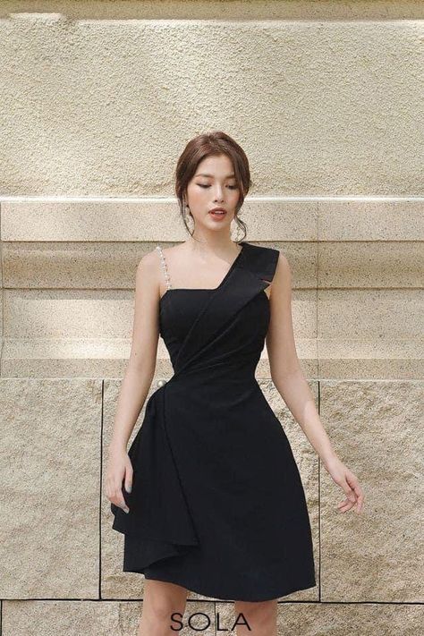 Short Black Dress Outfit, Korean Party Dress, Classy White Dress, Party Dress Night, Prom Event, Party Dress Classy, Happy Dresses, Black Dresses Classy, Black Dress Outfits