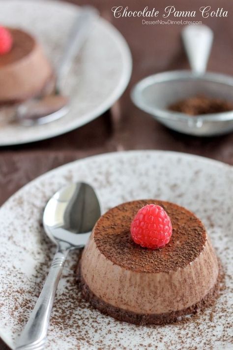 Chocolate Panna Cotta, Gluten Free Italian, Dessert Oreo, Panna Cotta Recipe, Italian Cream, Desserts Keto, Gelatin Dessert, Slow Cooker Desserts, Creamy Desserts