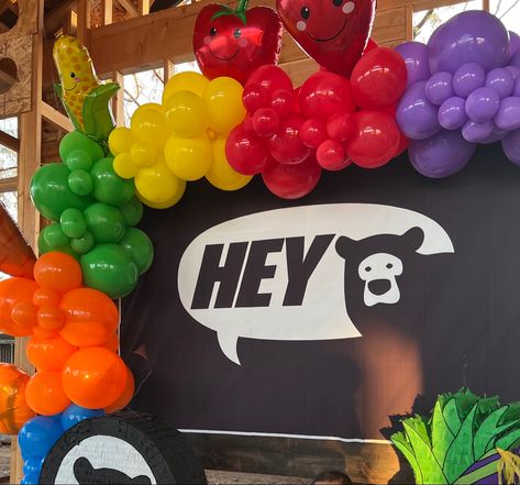 Hey Bear Sensory Balloon Garland, Diy Hey Bear Birthday, Hey Bear Balloon Arch, Hey Bear Cake Pops, Hey Bear Backdrop, Hey Bear Photoshoot, Hey Bear Sensory Centerpieces, Hey Bear Cupcakes, Hey Bear Party Ideas