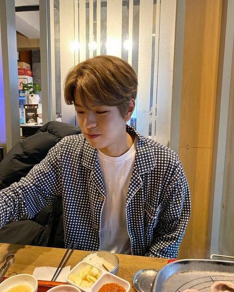 Korean Boy, Stray Kids Seungmin, Kids Icon, Lee Min Ho, My Only Love, Lee Know, Boyfriend Material, K Pop, Boy Bands