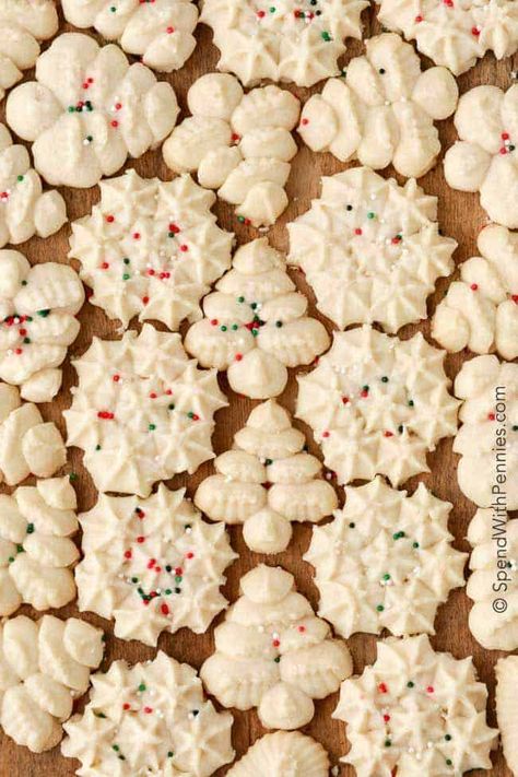 Easy Shortbread Cookies (Cookie Press) Easy Shortbread Cookies, Cookie Press Recipes, Easy Shortbread, Best Shortbread Cookies, Shortbread Cookies Easy, Cookies Box, Whipped Shortbread Cookies, Candy Cane Cookies, Spend With Pennies