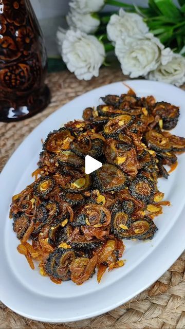 Karela Recipe Indian, Karela Sabji, Karela Recipe, Food Instagram, Indian Recipes, Easy Cooking, Indian Food Recipes, Food Lover, Food Blogger