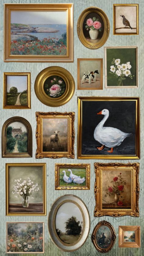 Wallpaper With Gallery Wall, Old House Wall Art, Old Fashioned Gallery Wall, Photo Collages On Wall, Antique Painting Gallery Wall, Vintage Oil Painting Gallery Wall, Antique Wall Collage, Vintage Frame Collage, Vintage Wall Frames