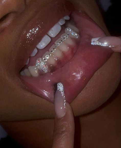 Grill Tooth Gems, Bottom Tooth Gems Ideas, Bottom Teeth Gems, Tooth Gem Inspiration, Toothgems Ideas, Bottom Tooth Gem, Teeth Rhinestones, Tooth Gems Bottom Teeth, Teeth Gems Ideas