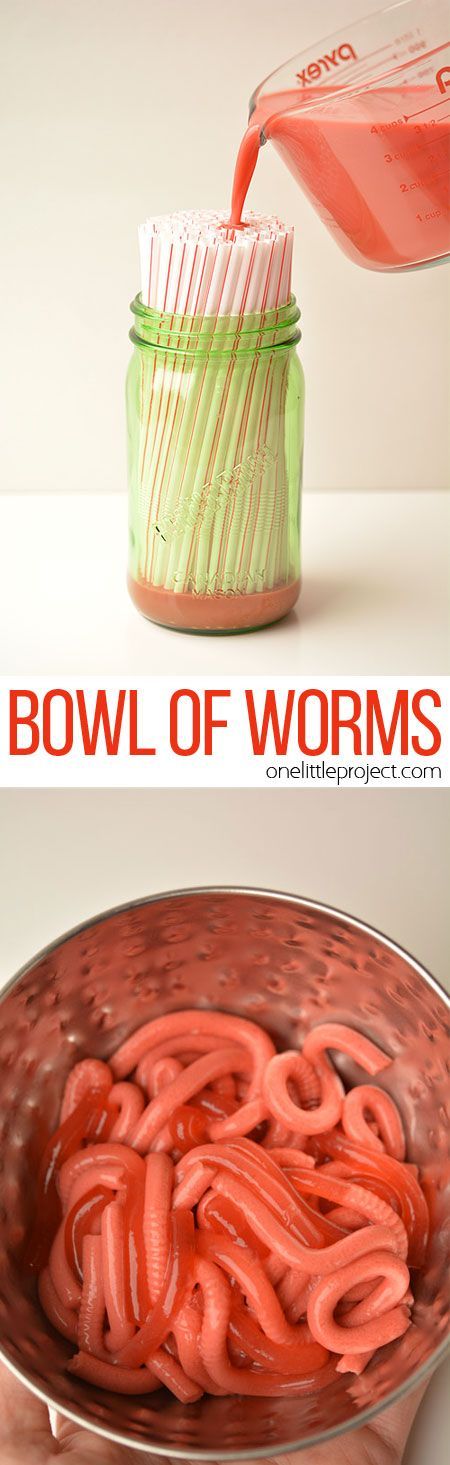 If you're trying to freak someone out with crazy Halloween food or maybe even April Fool's, I can tell you confidently that you HAVE to try this recipe! Jello Worms, How To Make Jello, Halloween Torte, Halloween Fruit, Halloween Goodies, Birthday Halloween Party, Halloween Snacks, Halloween Desserts, Halloween Food For Party