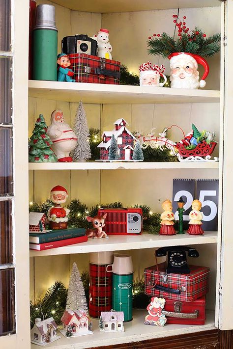 Decorating the china cabinet for Christmas. Lots of vintage Christmas decorations. Orange Christmas Decor, Ways To Decorate For Christmas, Antique Decorations, Christmas Stores, Vintage Christmas Decor Ideas, Antique Ideas, Christmas Booth, Retro Christmas Decorations, Christmas Displays