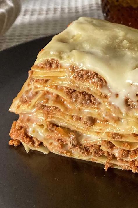 Step Authentic Pasta Recipes Italy, Best Authentic Lasagna Recipe, Neopolitan Lasagna, Lasagna Authentic Italian, Italy Recipes Authentic, Lasagna Bolognese Bechamel, Authentic Italian Lasagna Recipe Italy, Traditional Italian Lasagna, Emma Fontanella Recipes