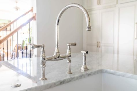 Our Beautiful New Bridge Faucet and Fluted Front Farmhouse Sink! Gooseneck Faucet Kitchen, Kitchen Sinks And Faucets, Kitchen Faucets Farmhouse, Bridge Faucet Bathroom, Bridge Kitchen Faucet, Bridge Faucet, Bridge Faucet Farmhouse Sink, Mcgee Kitchen, Rohl Bridge Kitchen Faucet