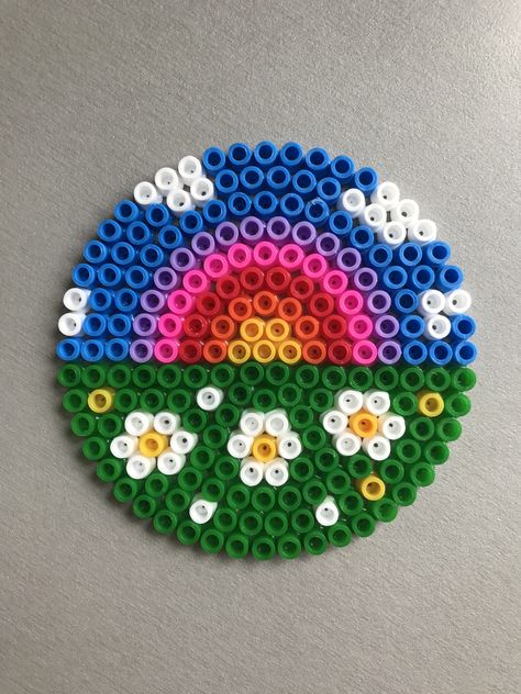 Melty Beads Ideas Circle, Pearl Beads Pattern Circle, Circle Fuse Bead Pattern, Round Hama Bead Patterns, Perler Beads Circle Patterns, Perler Bead Patterns Circle Board, Round Perler Bead Patterns, Circle Perler Beads, Perler Bead Coasters Patterns Circle