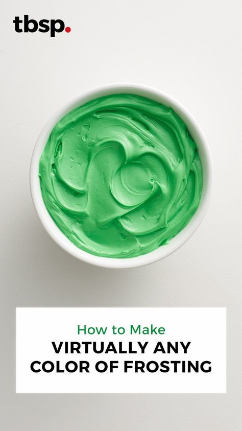 Green Buttercream Frosting, Coloring Frosting, Make Frosting, Colored Frosting, Cupcake Making, Iced Christmas Cookies, How To Make Purple, Holiday Hacks, Cookie Brownie