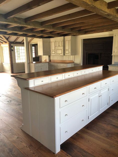 Period Kitchens - Sunderland Period Homes Period Home Kitchen, Early American Kitchen Ideas, Historic Colonial Kitchen, 18th Century Kitchen, Colonial Kitchen Design, Colonial Style Kitchen, Historical Kitchen, Colonial Kitchen Remodel, Colonial Kitchens