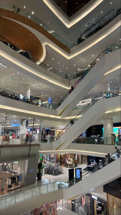 Alpha One Mall Ahmedabad, Big Mall Aesthetic, Retail Work Aesthetic, Prozone Mall Aurangabad Snap, Mall Astethic Pic, Ambience Mall Gurgaon Snap, Park Mall Sétif Story, Centaurus Mall Islamabad Snap, Vr Mall Surat Snapchat