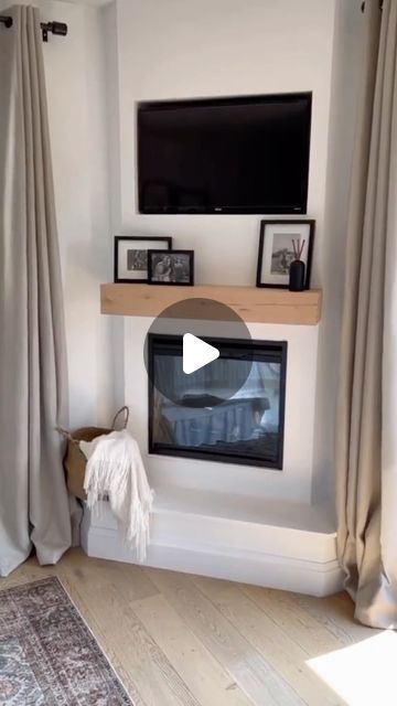 Before & After Transformations on Instagram: "DIY corner fireplace build by @sabrinapougnet 🔥

______________
#beforeandafter #home #architectures #design #decoration #architect #homedecor #architecturaldigest #traditionalhome #luxuryhome #luxuryhomes #homemade #exteriordesign #new #renovation #dreamhome #graphicdesign #beautifulhomes #homedecor #beforecraft #designbuild" Corner Fireplace Update, Fireplace Makeover Corner, Diy Corner Fireplace With Tv, Small Corner Fireplace Ideas, Corner Fireplace With Built Ins, Diy Corner Fireplace, Small Electric Fireplace, Corner Fireplace Living Room, House Flips