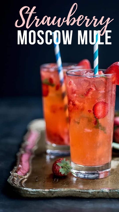 Muddled Cocktail, Strawberry Syrup Cocktails, Easy Mule Drink Recipes, Strawberry Moscow Mule, Fruit Cocktail, Strawberry Mule Drink Recipes, Simple Cocktail Recipes, Fun Moscow Mule Recipes, Muddled Fruit Cocktails