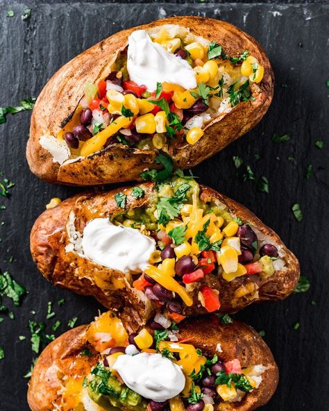 Mexican Style Baked Potato, Summer Baked Potato, Veggie Loaded Potato, Baked Potato With Beans, Dinner With Potatoes Vegetarian, Ultimate Baked Potato, Barbecue Baked Potato, Mexican Loaded Baked Potato, Baked Loaded Potatoes In The Oven