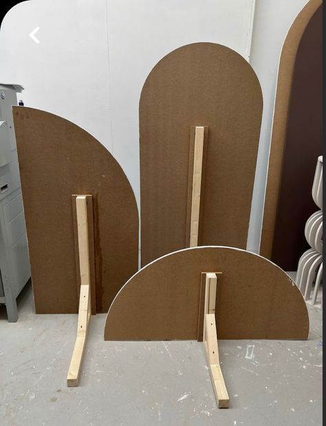 Diy Display Backdrop, Mdf Backdrop Ideas, Backdrop For Events, Half Circle Backdrop, Mdf Backdrop, Diy Plywood Backdrop, Arch Backdrop Panels, Wedding Backdrop Diy, Diy Backdrop Ideas