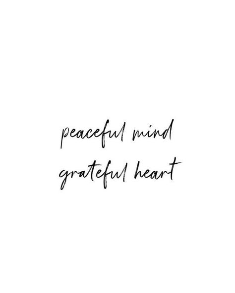 Gratitude Yoga, Heart Yoga, Frases Yoga, Grateful Quotes, Heart Quote, Thankful Quotes, Peaceful Mind, Fina Ord, Motiverende Quotes