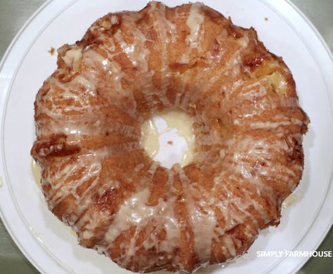 Georgia Peach Pound Cake Sour Cream Peach Pound Cake, Peach Pound Cake Recipe Sour Cream, Peach Bundt Cake Easy, Georgia Peach Pound Cake, Peach Pound Cake Southern Living, Peach Pound Cake Recipes Moist, Peach Bundt Cake Recipes, Fresh Peach Pound Cake Recipe, Peach Pound Cake Recipe