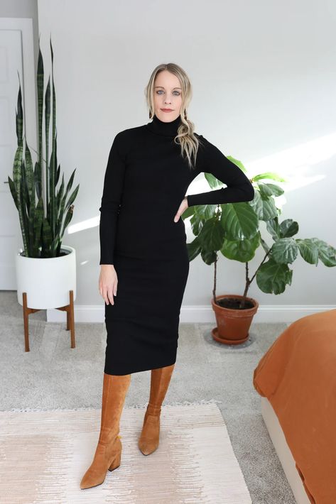 Turtle Neck Dress Outfit, Black Sweater Dress Outfit, Sweater Dress Outfit Winter, Sweater Dress Boots, Knitted Dress Outfit, Long Black Sweater, Oversized Black Sweater, Midi Dress Outfit, Denim Jacket Outfit