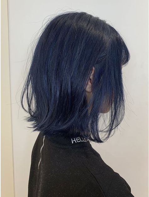 Ash Blue Hair, Trendy Hair Color Ideas, Cute Hairstyle Ideas, Short Hair Color Ideas, Midnight Blue Hair, Indigo Hair, Blue Hair Aesthetic, Navy Blue Hair, Dark Blue Hair