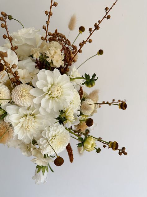 Green And Brown Flower Arrangements, White And Brown Wedding Bouquet, Brown Flowers Wedding, Earth Tone Wedding Bouquets, Earth Tone Floral Arrangements, Brown And Green Bouquet, White And Brown Wedding Flowers, Earth Tone Florals, Brown Wedding Florals