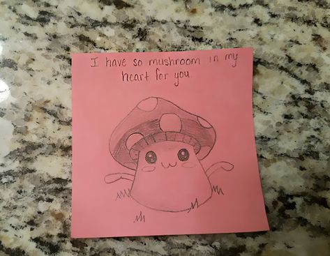 Girlfriend's Love Notes Go Viral After Boyfriend's Cousin Posts Them Online Note Ideas For Friend, Cute Things To Draw For Girlfriend, Sweet Sticky Notes For Girlfriend, Cute Doodle Notes For Boyfriend, Cute Sticky Note Drawings For Boyfriend, Sticky Notes For Boyfriend Food, Silly Notes To Boyfriend, Cute Lil Notes For Boyfriend, Cute Notes Drawings