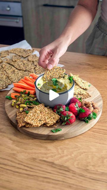 Multi Seed Crackers, Gf Crackers, Seeded Crackers, Small Bites Appetizers, Healthy Crackers, Snack Easy, Sunflower Pumpkin, Savoury Biscuits, High In Fiber