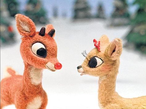 Rudolph And Clarice Wallpaper, Rudolph And Clarice, Christmas Backrounds, Running Christmas, Reindeer Costume, Rudolph Red Nosed Reindeer, Me And Who, Its Christmas Eve, Christmas Homemade