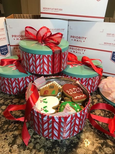 Christmas Cookie Box Aesthetic, Christmas Cookies Tin Gift Ideas, Tin Cookie Container Ideas, Christmas Cookie Tins Packaging, Cookie Tins For Christmas, Happy Yuletide, Gourmet Holiday Cookies, Peanut Butter Kiss Cookies Recipe, Christmas Dessert Gifts