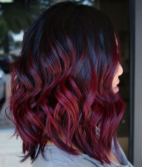 Bright Burgundy Balayage with Black Roots Black And Burgundy Hair, Pelo Color Vino, Burgundy Red Hair, New Hair Color Trends, Wine Hair Color, Dark Red Hair Color, Maroon Hair, Red Ombre Hair, Wine Hair