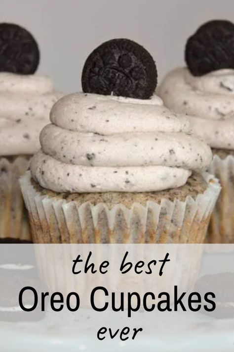 Best Oreo Cupcakes, Peanut Butter Oreo Cupcakes, Oreo Cookie Cupcakes Recipe, Oreo Themed Party, Oreo Bottom Cupcakes, Oreo Cookie Display, Mini Oreo Cupcakes, Oreo Cake Cup Recipe, Moist Oreo Cupcakes