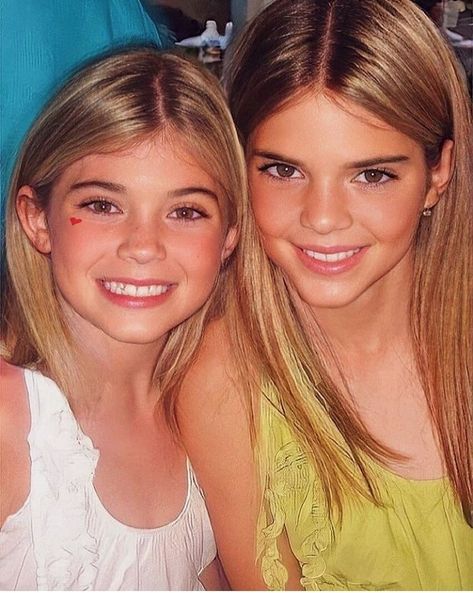 Kendall Jenner Blonde Hair, Kendall Jenner Young, Young Kim Kardashian, Kylie Jenner Album, Kylie And Kendall, Kylie Kardashian, Kendall Jenner Hair, Blonde Kids, Computer Projects