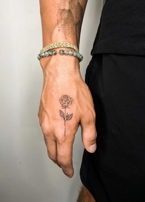 Tatuagem Masculina Pequena, Basic Tattoos, Rose Hand Tattoo, Simple Tattoos For Guys, Rose Tattoos For Men, Small Rose Tattoo, Hand And Finger Tattoos, Small Forearm Tattoos, Wrist Tattoos For Guys