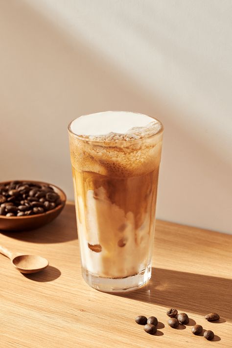 Hyli Coffee on Behance Coffee Food Styling, Coffee Food Photography Styling, Iced Coffee Product Photography, Coffee Photography Styling, Summer Coffee Photography, Coffee Drink Photography, Iced Coffee Photoshoot, Yellow Coffee Aesthetic, Drink Product Photography Ideas