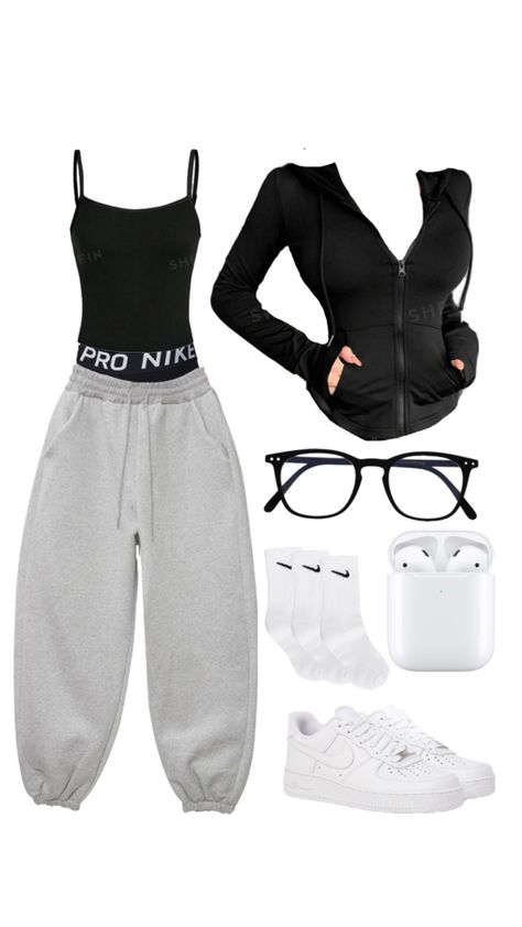 Gymwear Outfits, Stile Hijab, Everyday Casual Outfits, Fitness Wear Outfits, Casual Preppy Outfits, Outfit Inspo Casual, Trendy Outfits For Teens, Cute Lazy Day Outfits, Neue Outfits