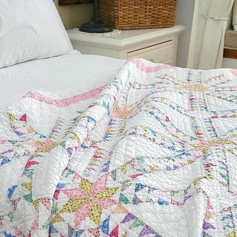 vintageblessings | vintage quilts on Instagram Vintage Quilt, Antique Quilts Patterns, Vintage Quilts Antiques, Vintage Quilts Patterns, Country Sampler, Quilting Room, Antique Quilt, Quilts For Sale, Antique Quilts