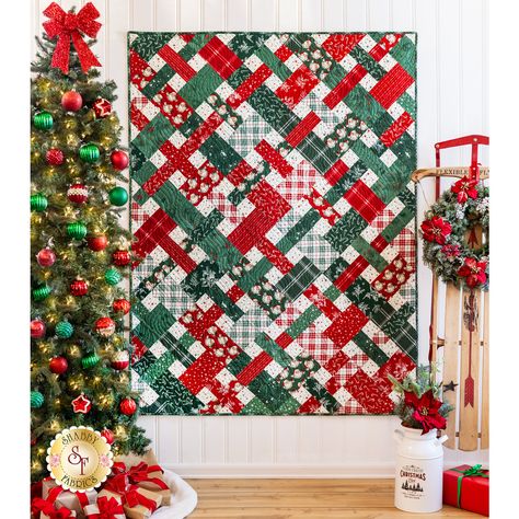 Picnic Quilt Kit - Old Fashioned Christmas | Shabby Fabrics Picnic Quilt, Christmas Quilt Patterns, Plaid Throw Blanket, Winter Bedding, Holiday Quilts, Winter Quilts, Bed Throw Blanket, Shabby Fabrics, Quilts Ideas