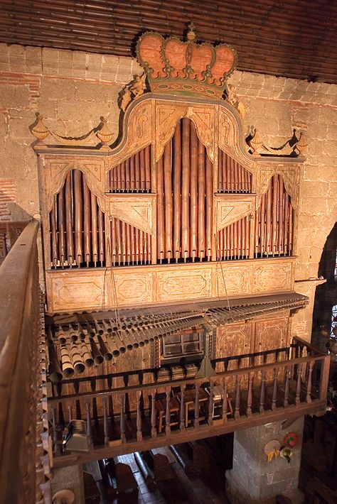 Las Pinas Bamboo Organ | From wiki: The Las Piñas Bamboo Org… | Flickr Cool Instruments, Old Instruments, Philippine Travel, Making Musical Instruments, Organ Music, Sound Installation, Pipe Organ, Music Machine, Bamboo Shoots